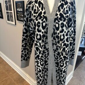 Black and Gray Leopard Longline Women's Cardigan Sweater